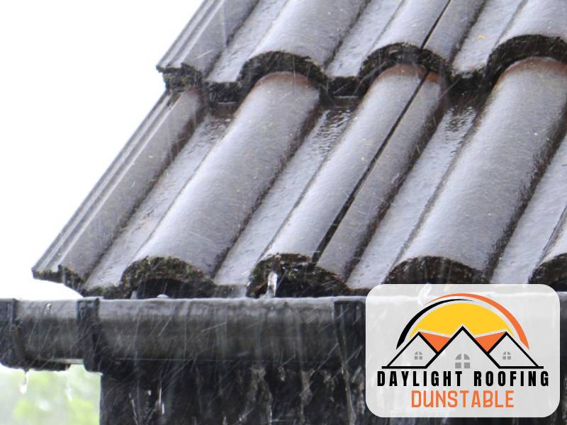 guttering soffits and fascias LU5 dunstable Bedfordshire